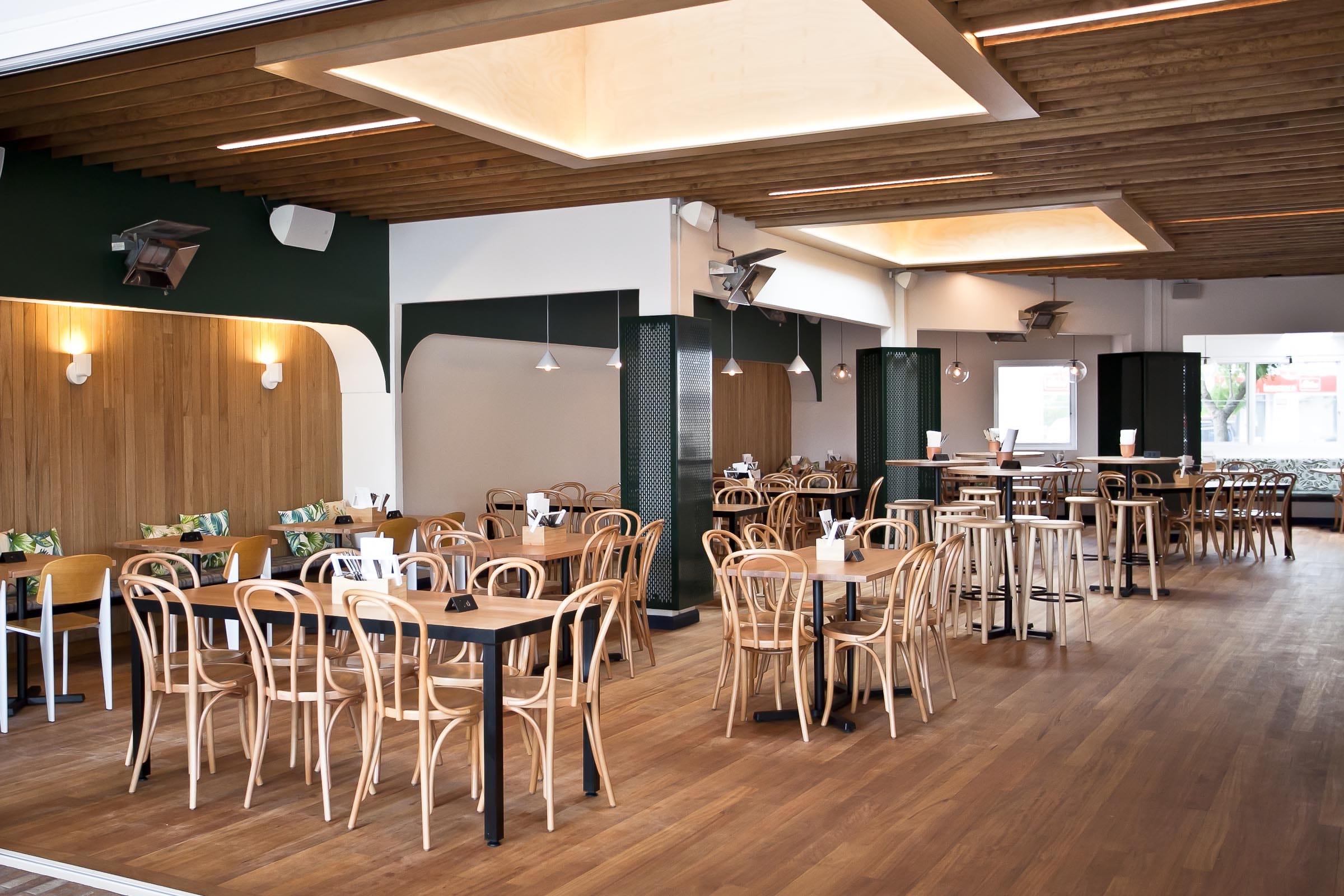 The Quarter Acre Hotel