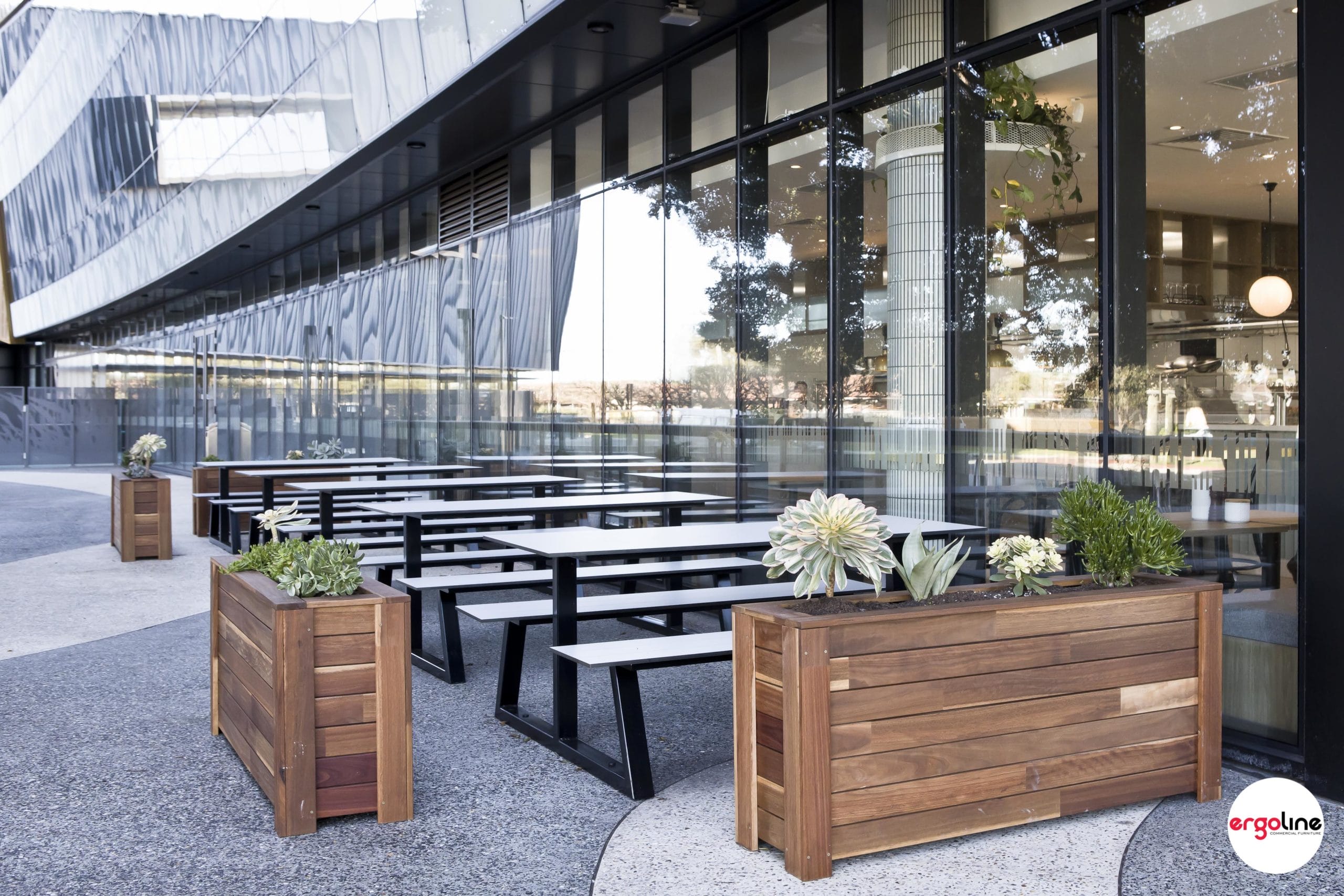 8 Yolks Cafe Belmont