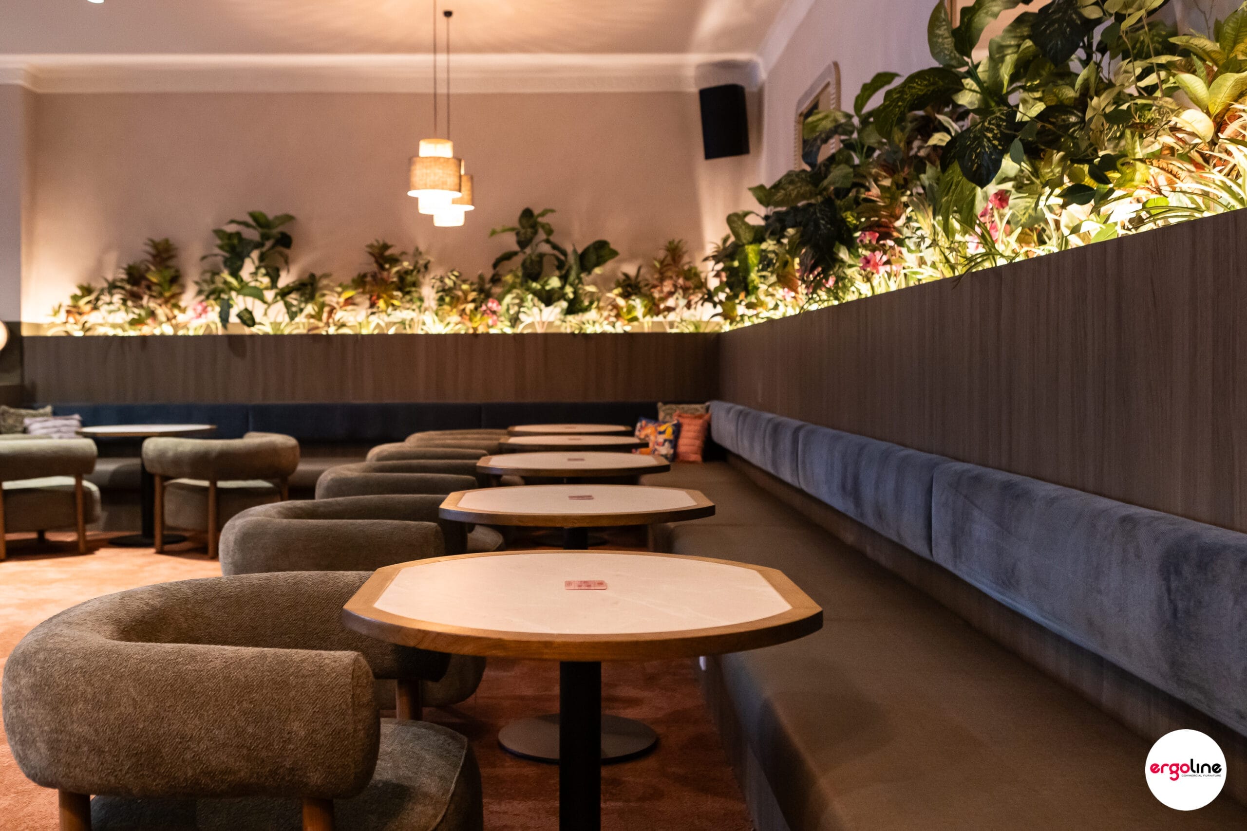 Custom Banquette Seating - Image 20