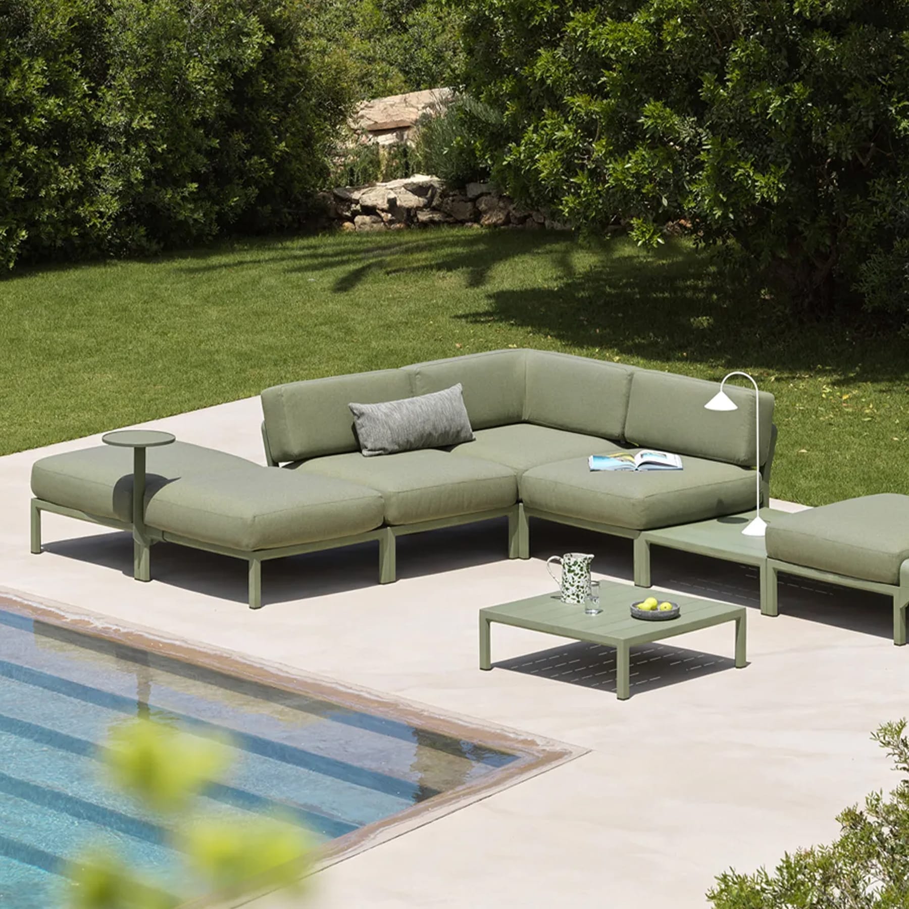 Maximo5 Modular Lounge by NARDI in CACTUS timo
